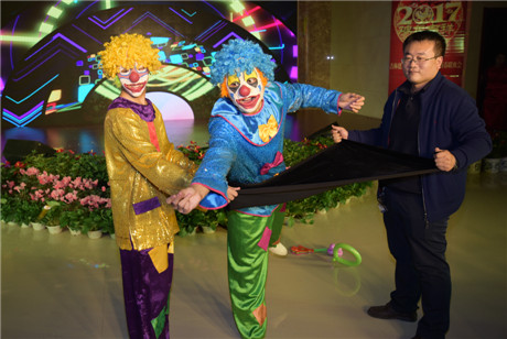 5e7aaf9c12efc.jpg 75ee8318de26660c34e764103b0512d1.jpg